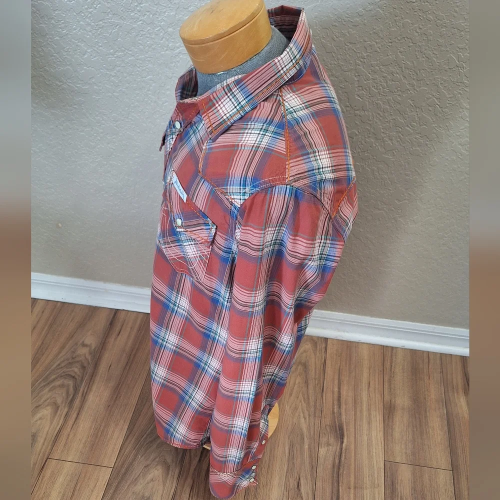 True Religion EUC snap down shirt